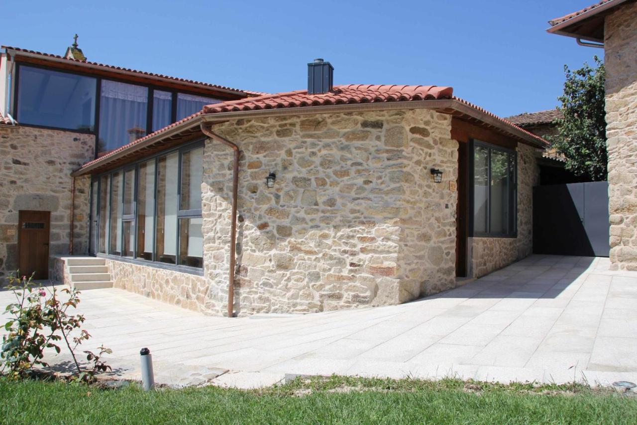 Апартаменти O Muino Casa Ferrador Ribeira Sacra Barantes Екстер'єр фото